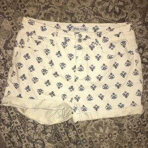 Cream Shorts with Blue Floral Print